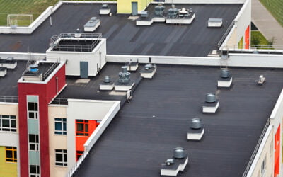 Why Fall is the Best Time for Commercial Flat Roof Repairs